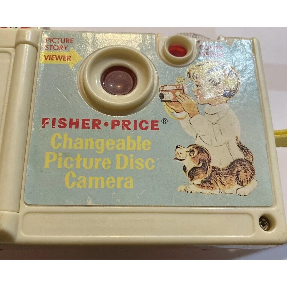 Vintage Fisher Price Changeable Picture Disc Toy Camera w/ Picture Disc